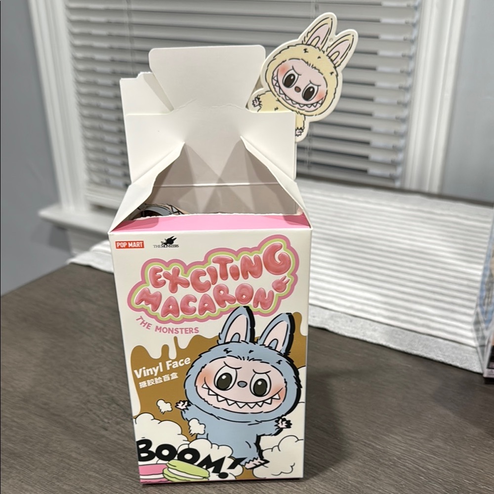Exciting Macaron Vinyl Face Figure
